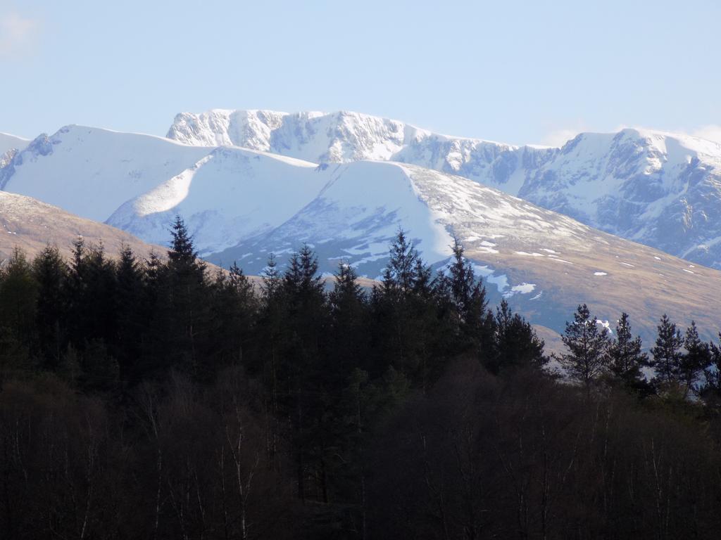 Springburn Farmhouse Bed & Breakfast Spean Bridge Exterior photo